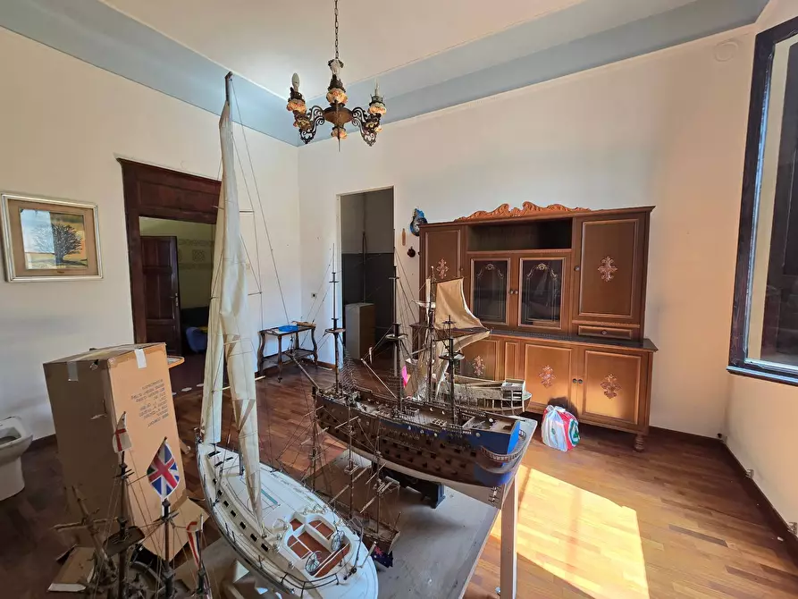 Immagine 8 di Palazzo in vendita  in Via XX settembre 121 a Codigoro