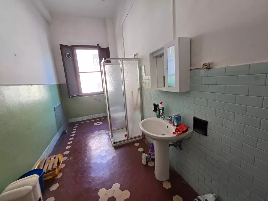 Immagine 17 di Palazzo in vendita  in Via XX settembre 121 a Codigoro