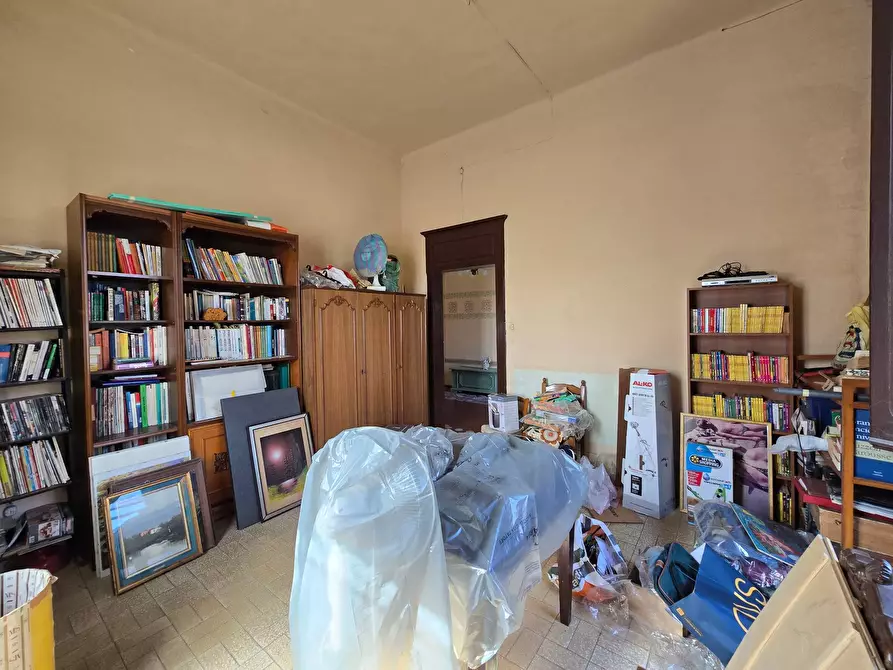 Immagine 28 di Palazzo in vendita  in Via XX settembre 121 a Codigoro