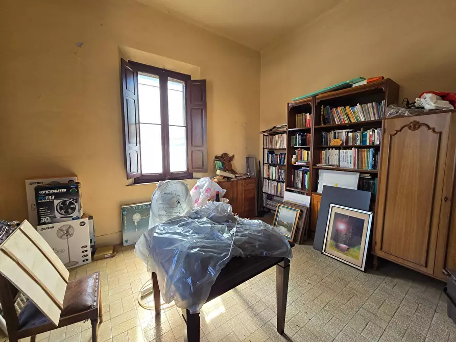 Immagine 29 di Palazzo in vendita  in Via XX settembre 121 a Codigoro