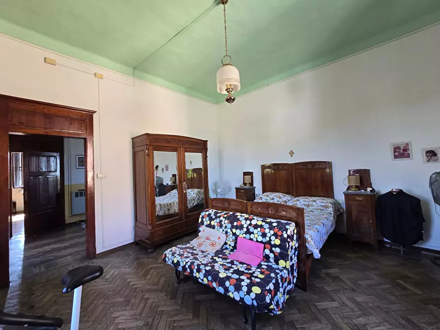 Immagine 36 di Palazzo in vendita  in Via XX settembre 121 a Codigoro