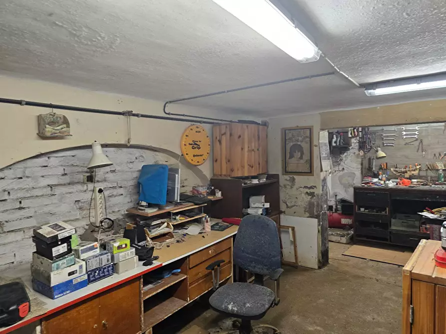 Immagine 80 di Palazzo in vendita  in Via XX settembre 121 a Codigoro