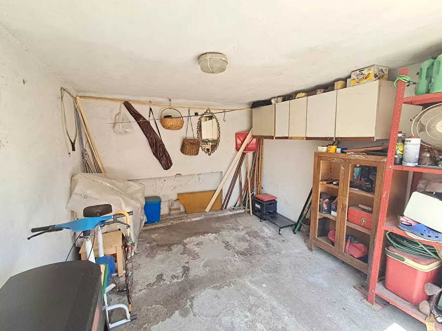 Immagine 19 di Box auto in vendita  in Via Antonio Dolcetti a Ferrara