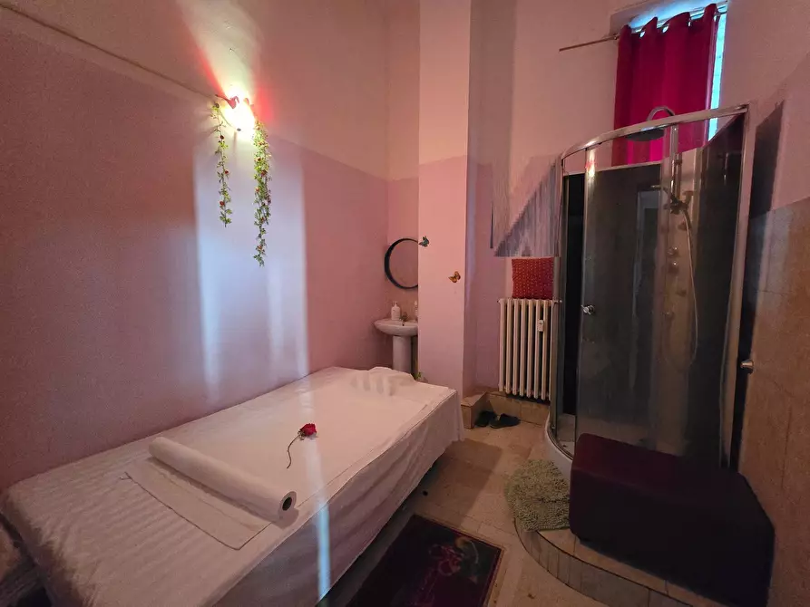 Immagine 6 di Locale commerciale in vendita  in Via Contrada della Rosa a Ferrara