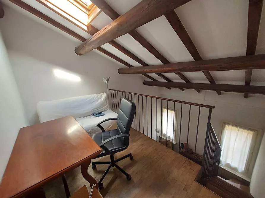 Immagine 18 di Appartamento in vendita  in Via Ripagrande a Ferrara