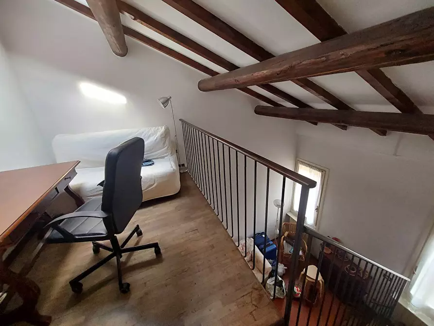 Immagine 19 di Appartamento in vendita  in Via Ripagrande a Ferrara