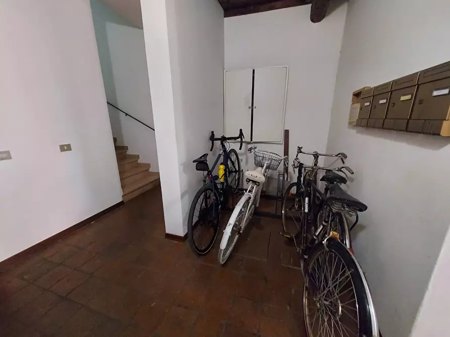 Immagine 21 di Appartamento in vendita  in Via Ripagrande a Ferrara