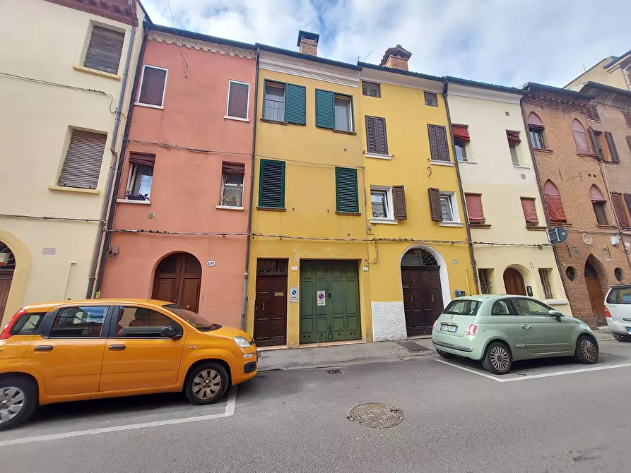 Immagine 22 di Appartamento in vendita  in Via Ripagrande a Ferrara