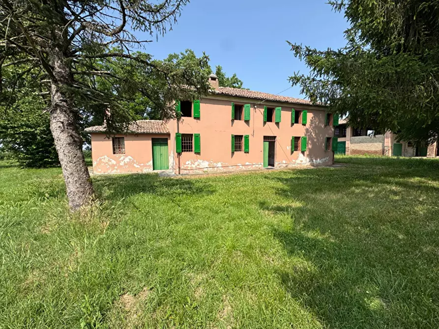 Immagine 3 di Rustico / casale in vendita  in Via Poggio Renatico 52 a Ferrara