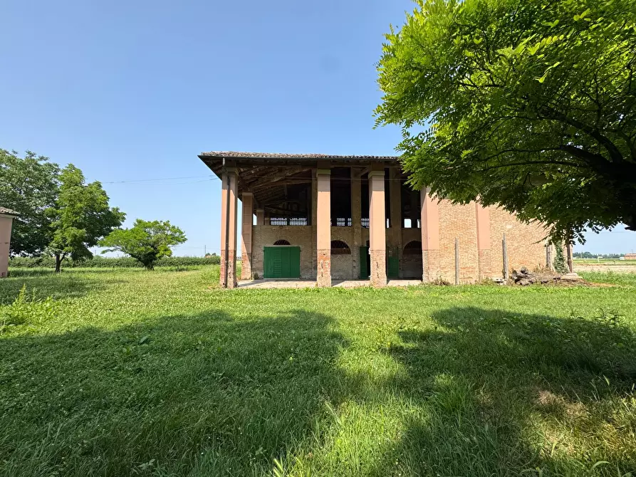 Immagine 22 di Rustico / casale in vendita  in Via Poggio Renatico 52 a Ferrara
