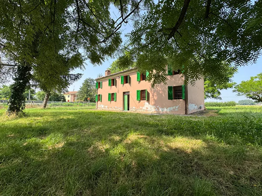 Immagine 24 di Rustico / casale in vendita  in Via Poggio Renatico 52 a Ferrara