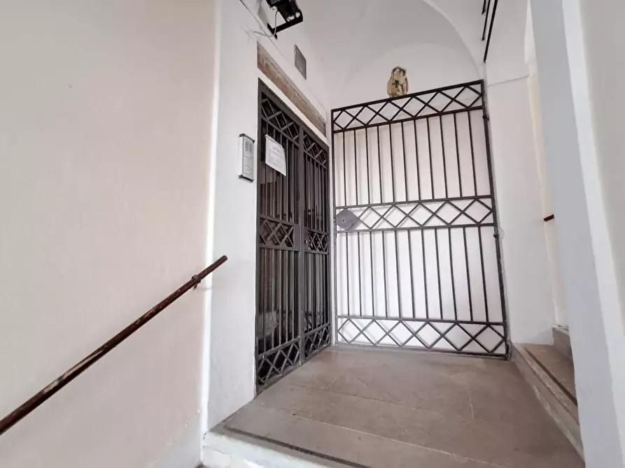 Immagine 36 di Ufficio in affitto  in Piazza Savonarola a Ferrara