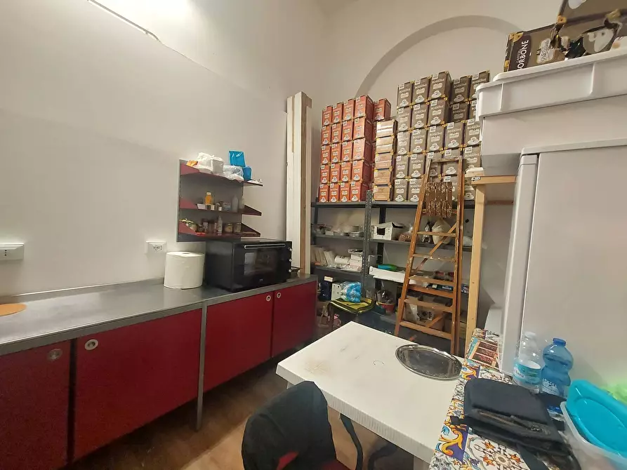 Immagine 3 di Attività commerciale in vendita  in Via De' Romei a Ferrara