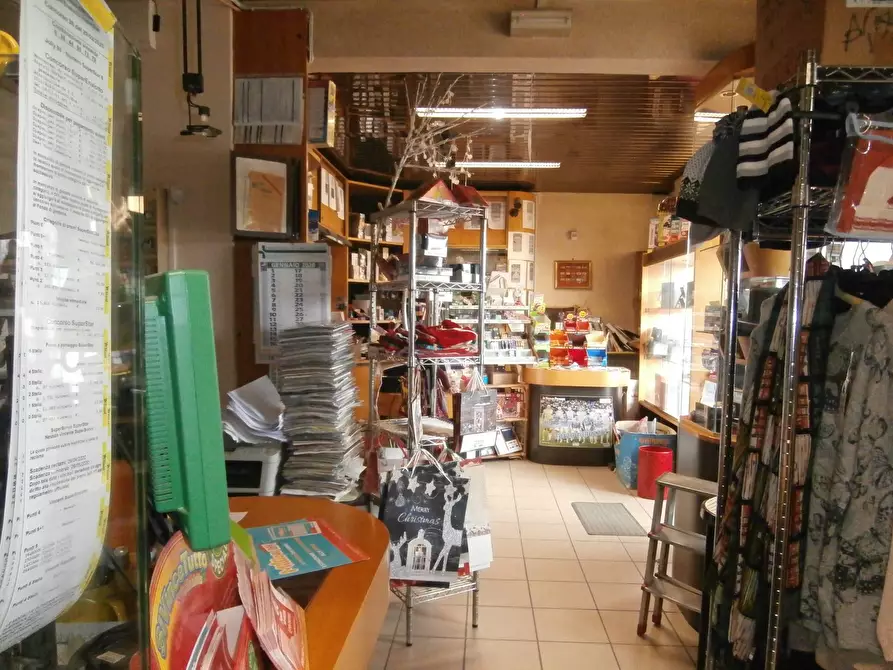 Immagine 8 di Attività commerciale in vendita  in Via Modena a Ferrara