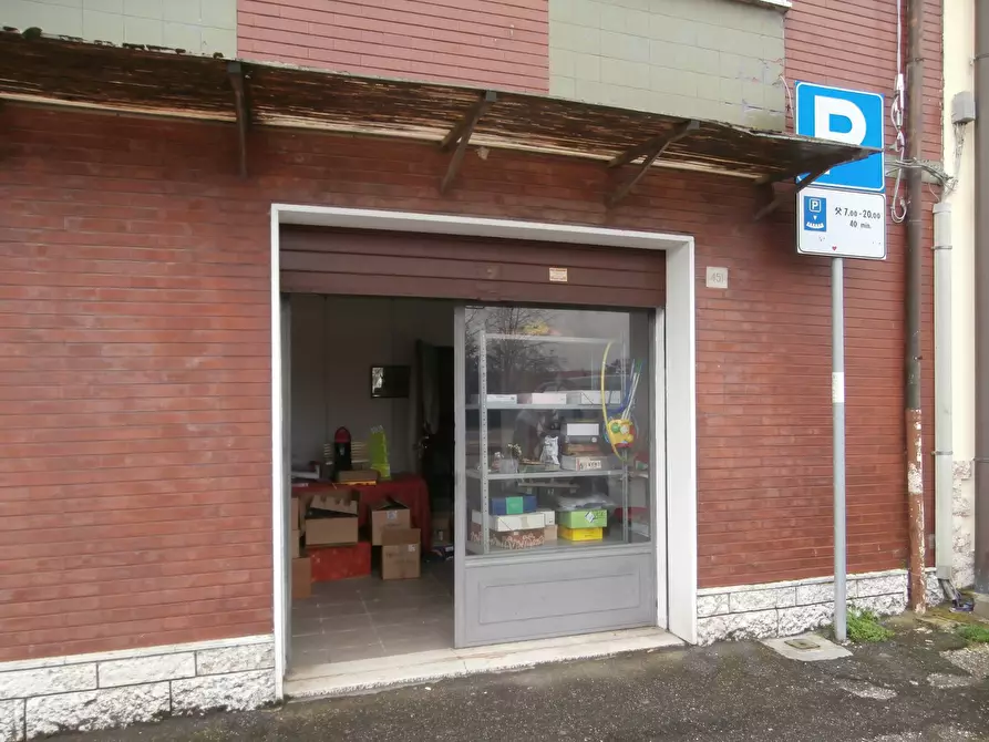 Immagine 10 di Attività commerciale in vendita  in Via Modena a Ferrara