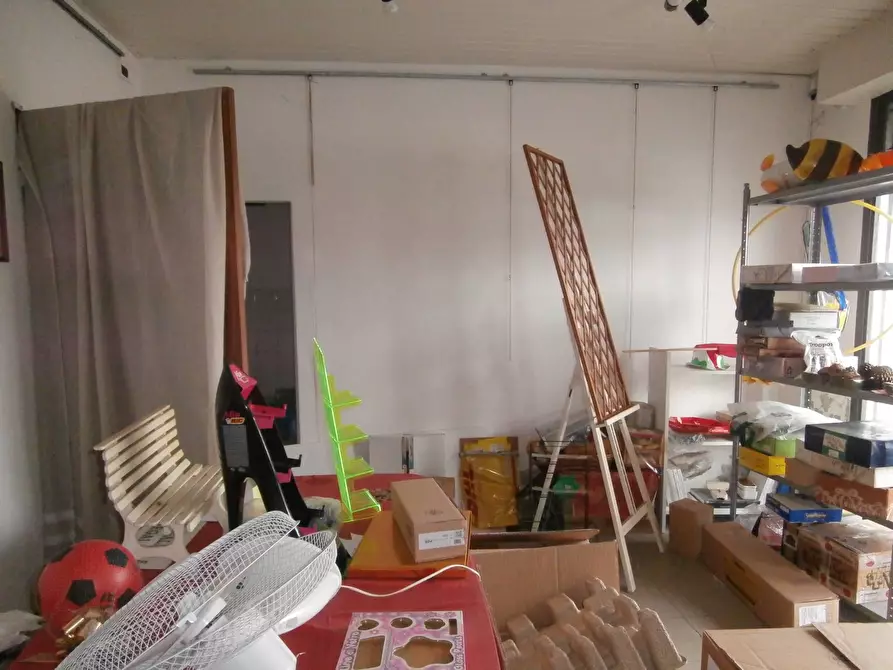 Immagine 19 di Attività commerciale in vendita  in Via Modena a Ferrara