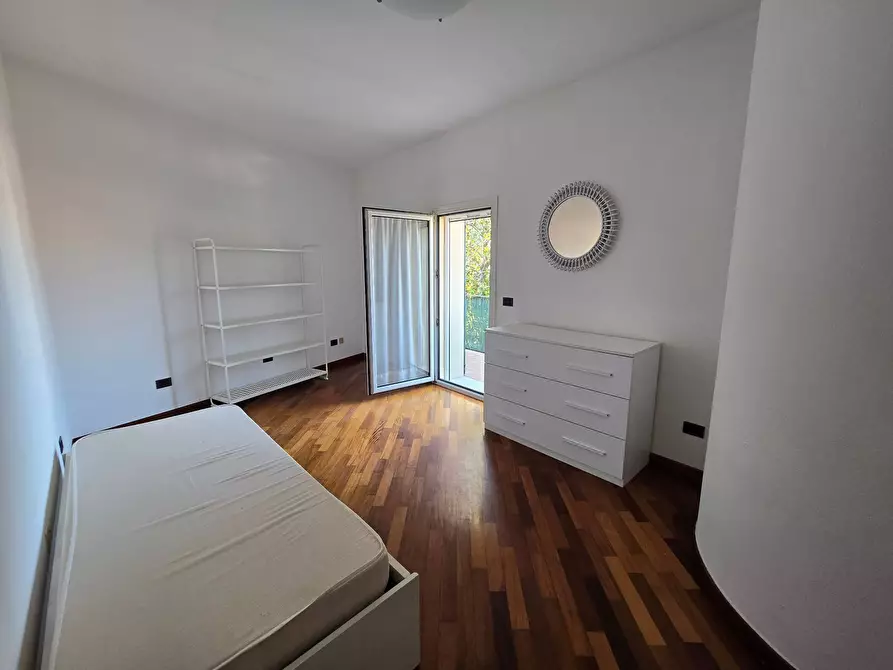 Immagine 34 di Appartamento in affitto  in Corso Porta Mare a Ferrara