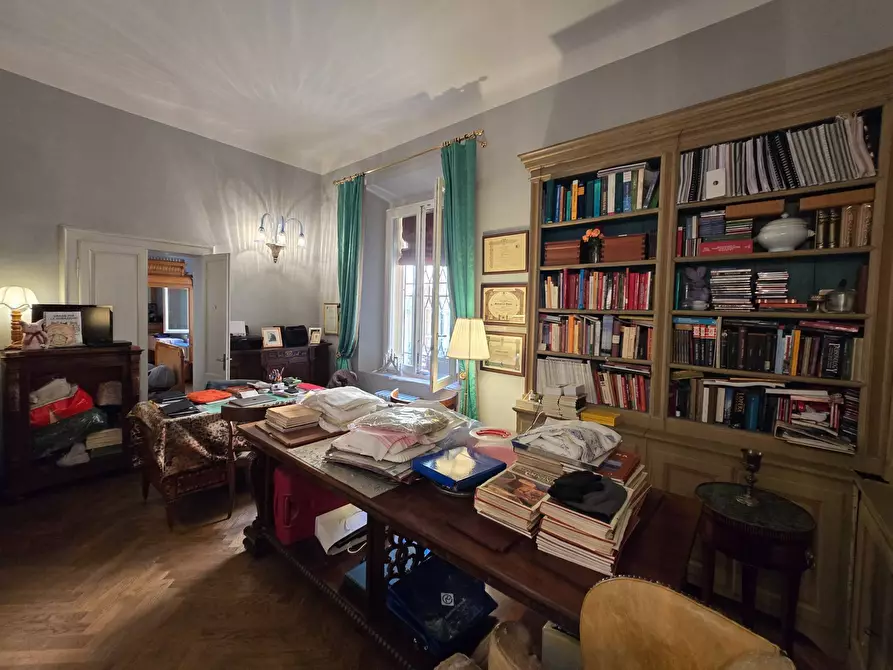 Immagine 15 di Appartamento in vendita  in Via Borgo Leoni a Ferrara