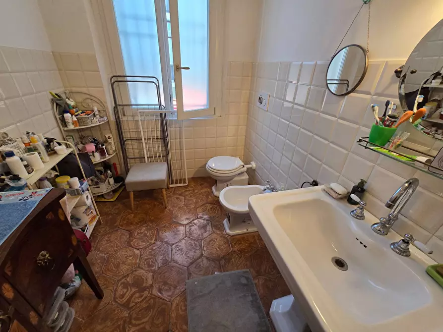 Immagine 36 di Appartamento in vendita  in Via Borgo Leoni a Ferrara