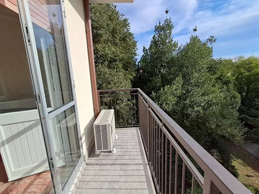 Immagine 9 di Casa semindipendente in affitto  in Via Giuseppe Mentessi a Ferrara