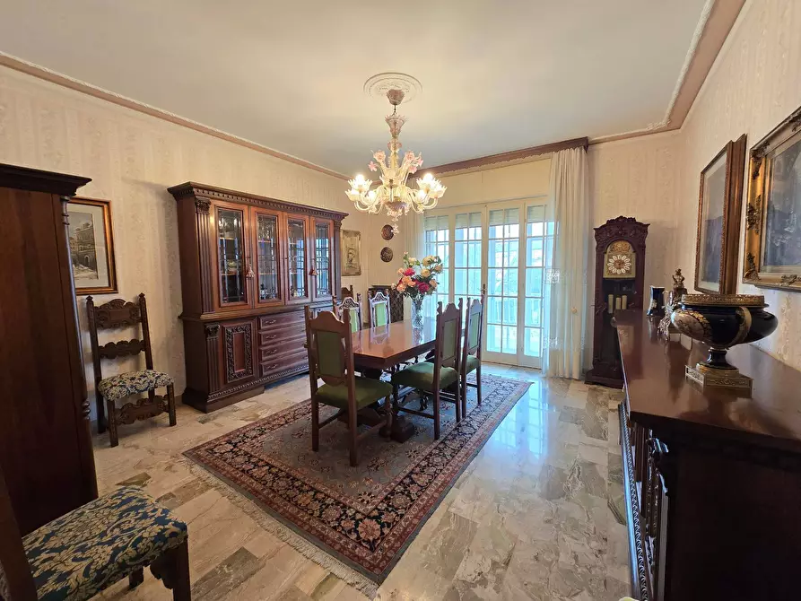 Immagine 3 di Appartamento in vendita  in Via Della Resistenza a Bondeno