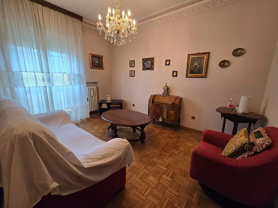 Immagine 14 di Appartamento in vendita  in Via Della Resistenza a Bondeno