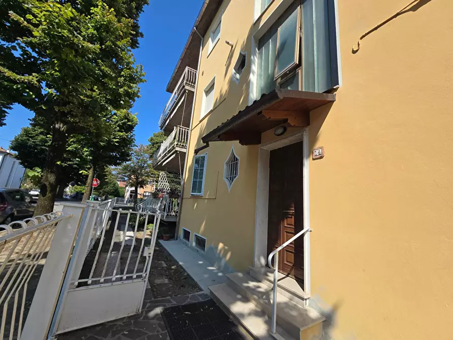 Immagine 33 di Appartamento in vendita  in Via Della Resistenza a Bondeno