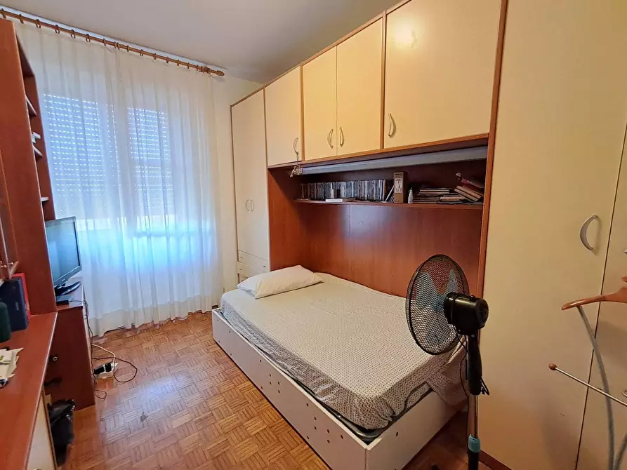 Immagine 21 di Attico in vendita  in Via Germoglio a Ferrara