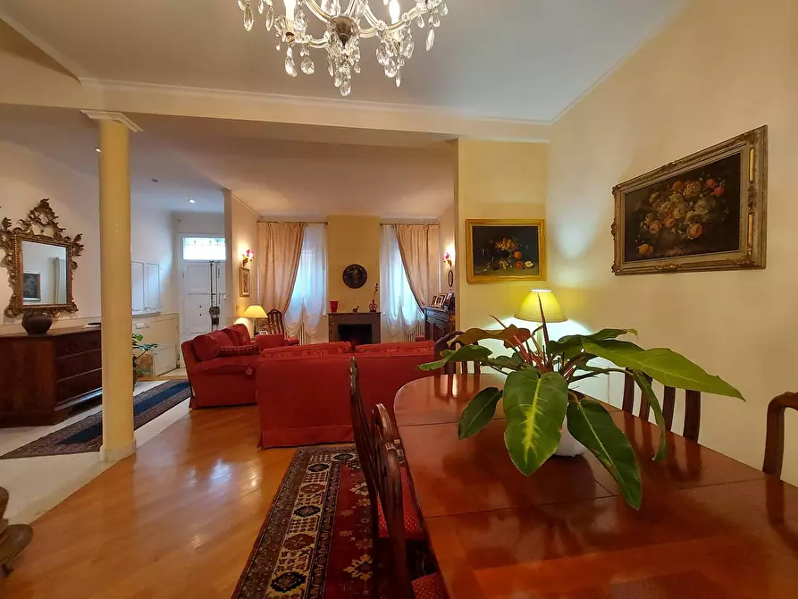 Immagine 1 di Casa semindipendente in vendita  in Via Della Grotta a Ferrara