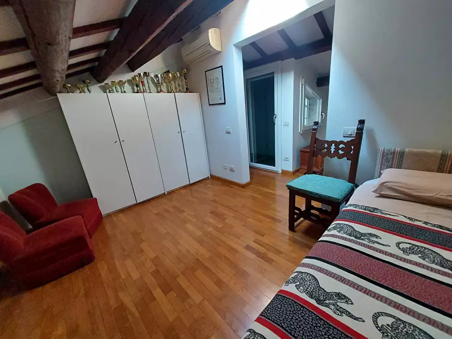 Immagine 40 di Casa semindipendente in vendita  in Via Della Grotta a Ferrara