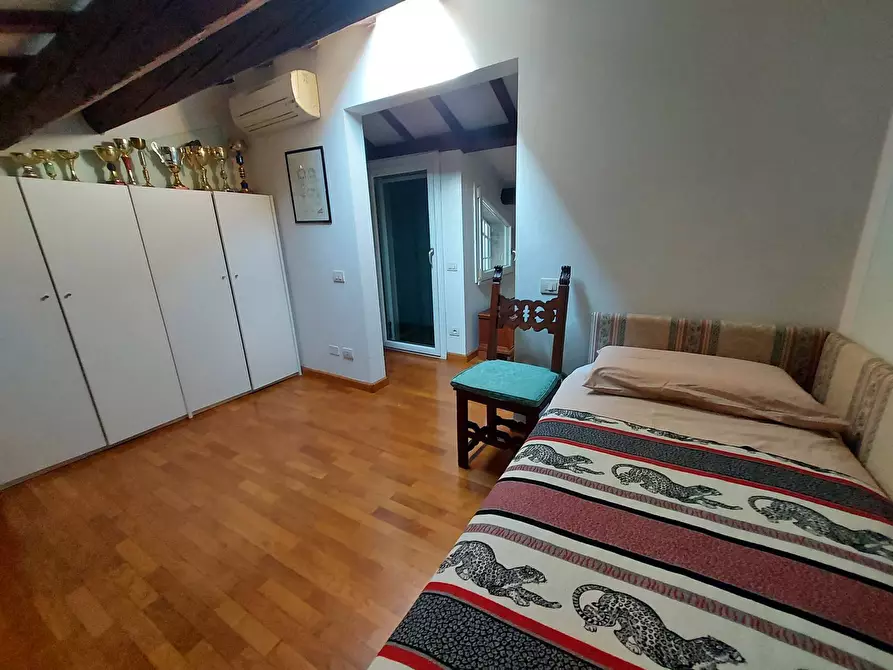 Immagine 41 di Casa semindipendente in vendita  in Via Della Grotta a Ferrara