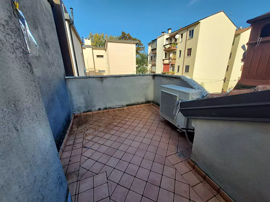 Immagine 45 di Casa semindipendente in vendita  in Via Della Grotta a Ferrara