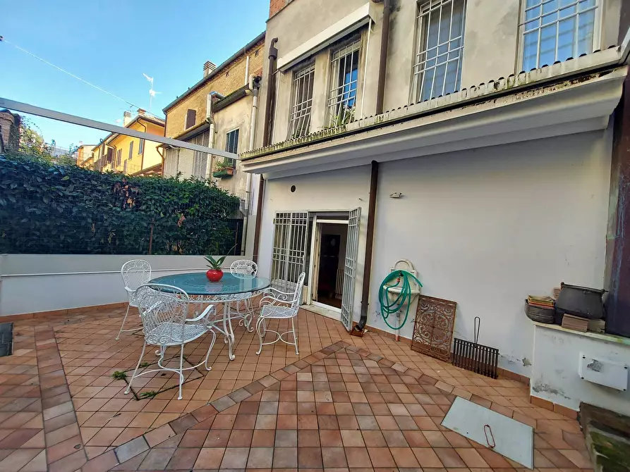 Immagine 50 di Casa semindipendente in vendita  in Via Della Grotta a Ferrara