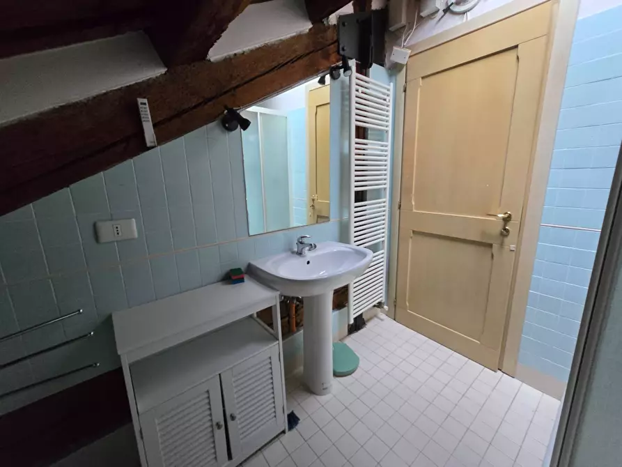 Immagine 15 di Appartamento in vendita  in Via Delle Volte a Ferrara