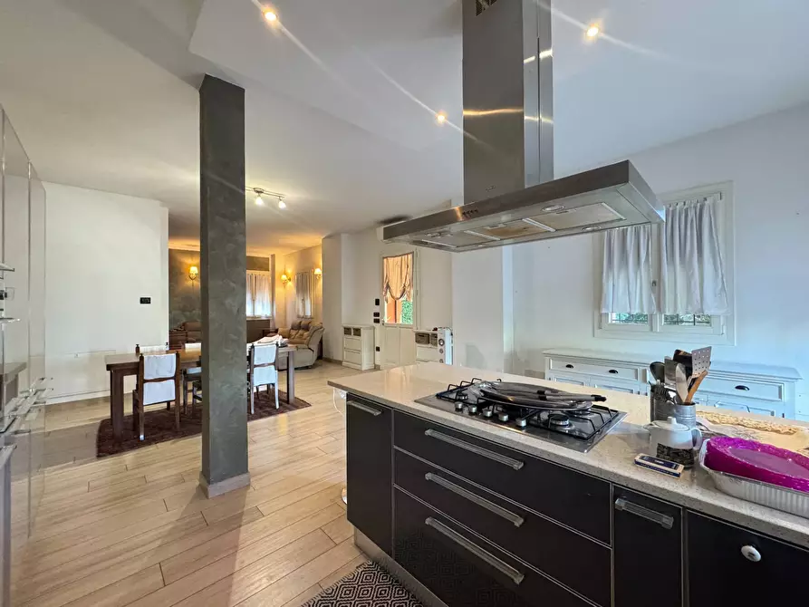 Immagine 2 di Casa indipendente in affitto  in Via Copparo a Ferrara