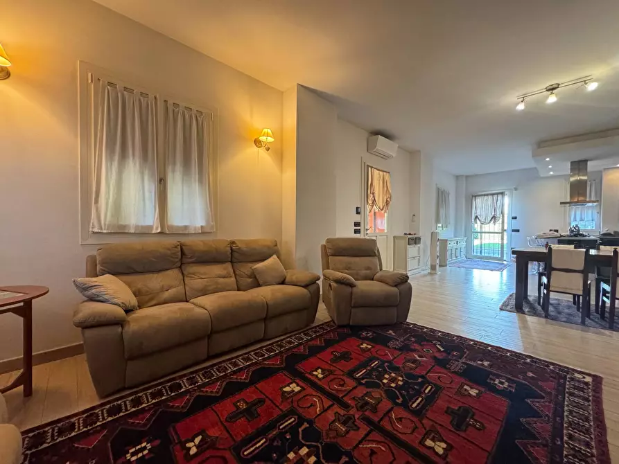 Immagine 8 di Casa indipendente in affitto  in Via Copparo a Ferrara