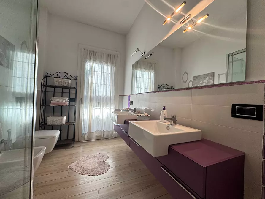 Immagine 17 di Casa indipendente in affitto  in Via Copparo a Ferrara