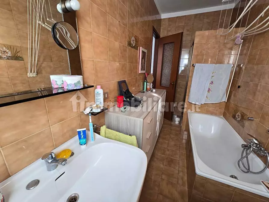 Immagine 24 di Appartamento in vendita  in Via Del Naviglio a Ferrara