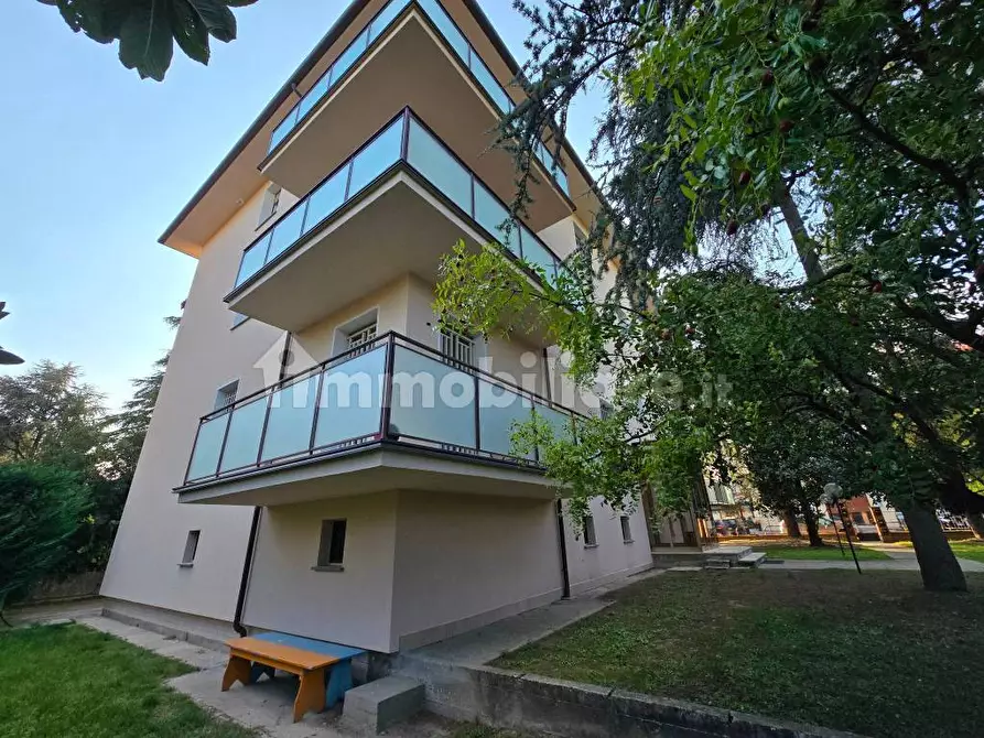 Immagine 46 di Appartamento in vendita  in Via Del Naviglio a Ferrara