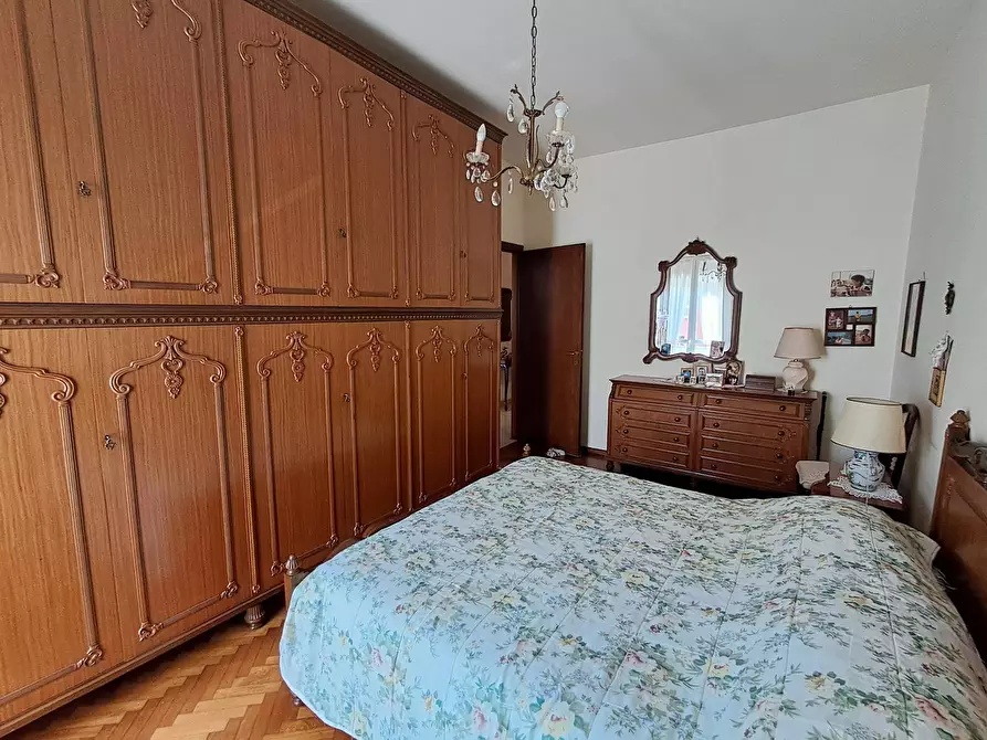 Immagine 14 di Appartamento in vendita  in Via Della Cittadella a Ferrara