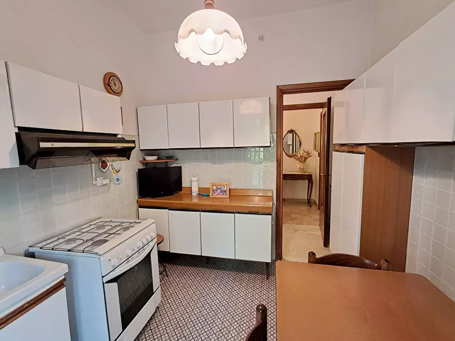 Immagine 7 di Appartamento in vendita  in Via Della Cittadella a Ferrara