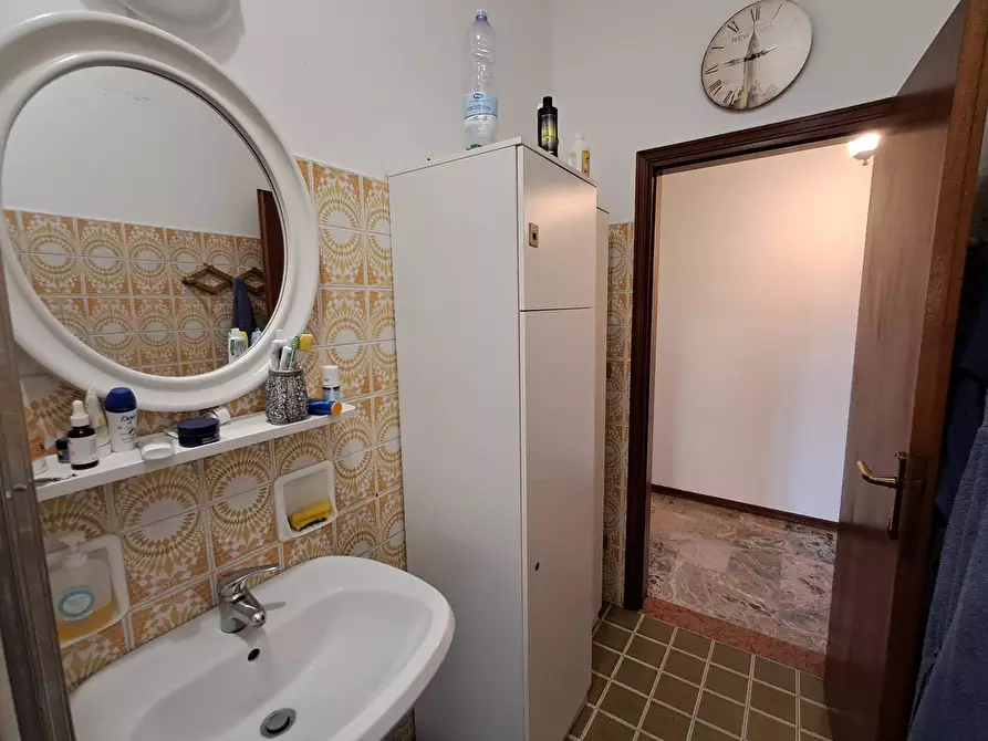 Immagine 16 di Appartamento in vendita  in Via Frutteti a Ferrara