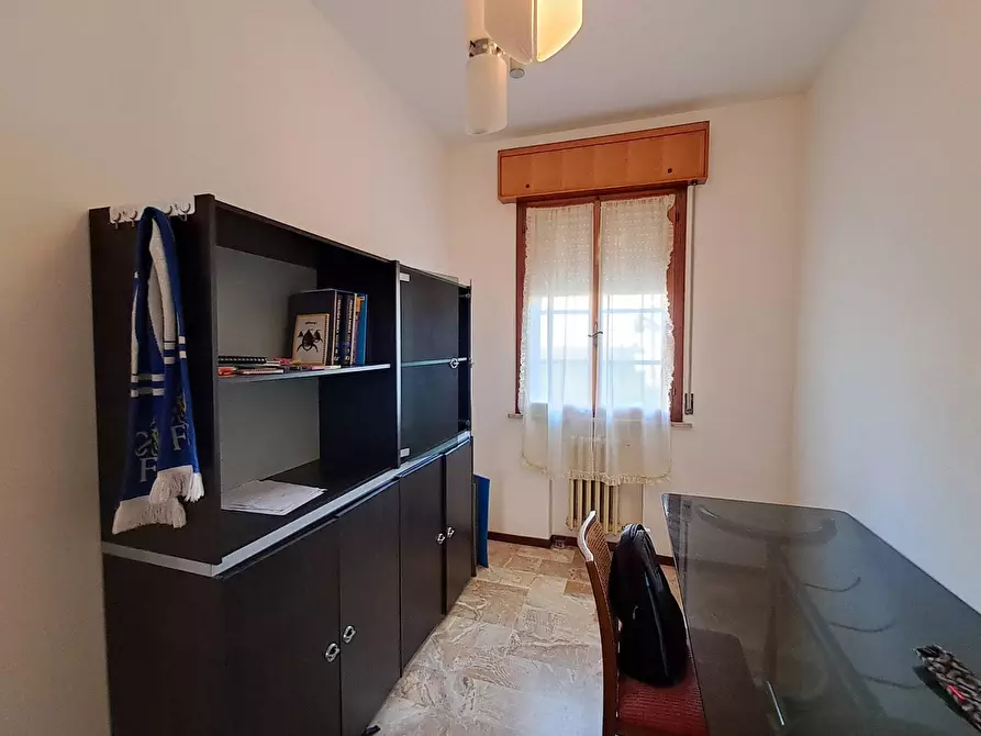 Immagine 21 di Appartamento in vendita  in Via Frutteti a Ferrara