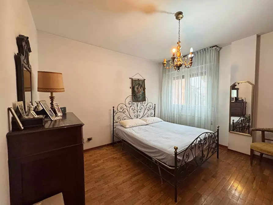 Immagine 11 di Appartamento in vendita  in Via Mario Agni a Ferrara