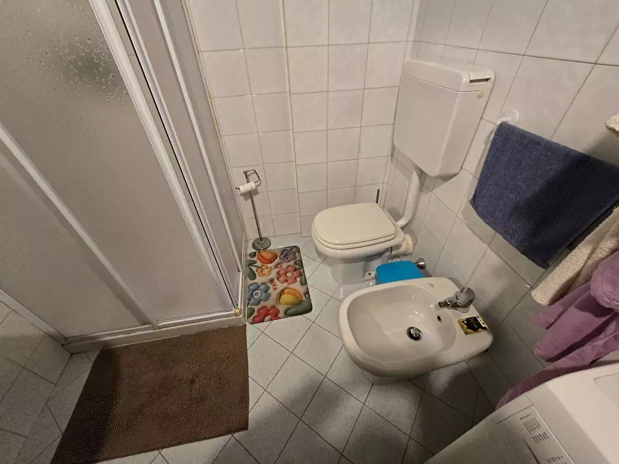 Immagine 14 di Appartamento in vendita  in Via Ripagrande a Ferrara