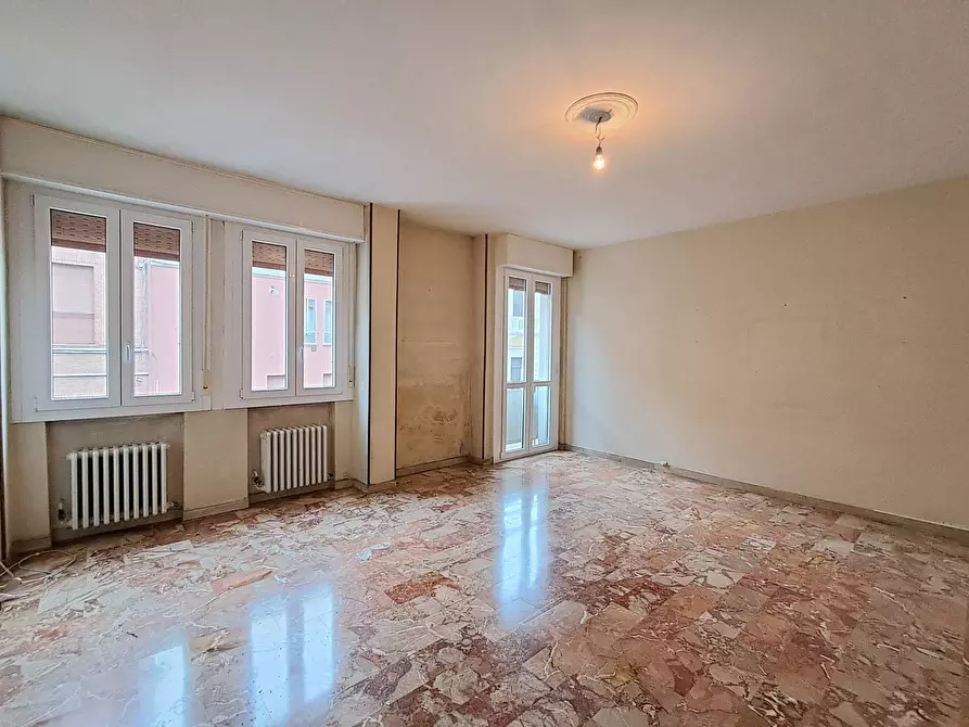 Immagine 3 di Appartamento in vendita  in Via Della Cittadella a Ferrara