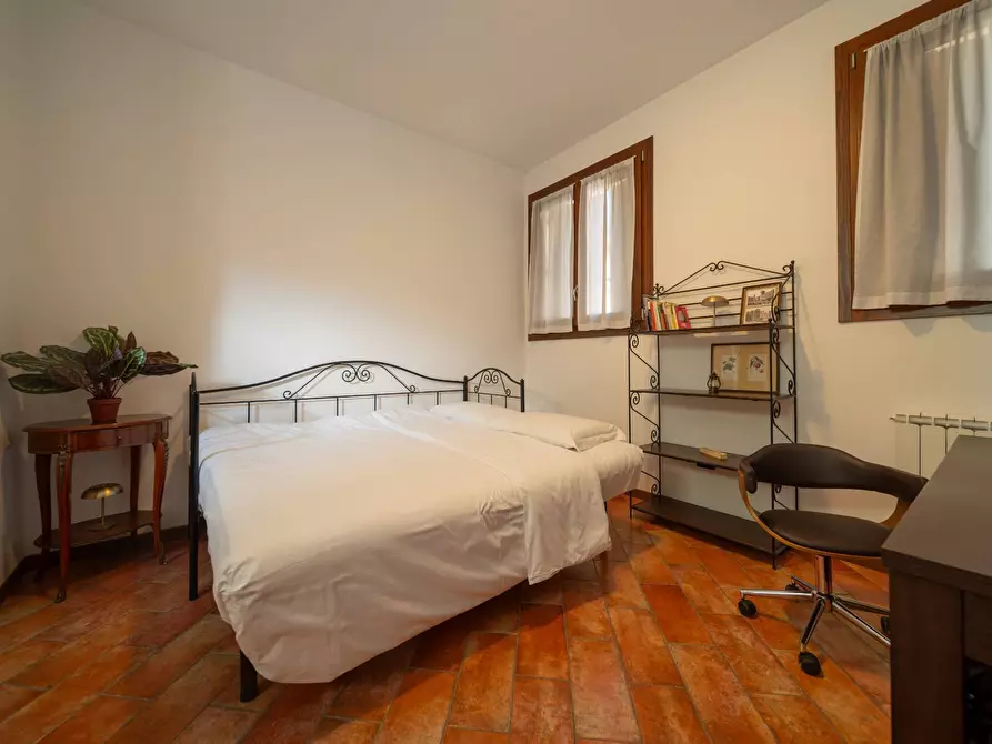 Immagine 1 di Appartamento in affitto  in Via Mentana a Ferrara