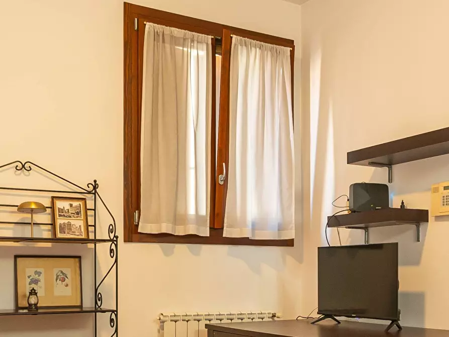 Immagine 4 di Appartamento in affitto  in Via Mentana a Ferrara