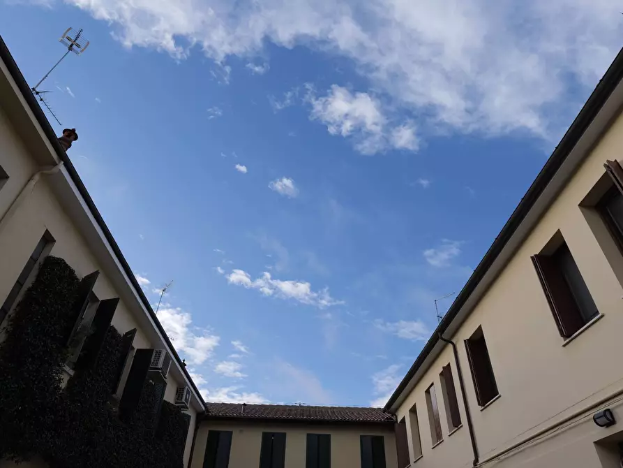 Immagine 20 di Appartamento in affitto  in Via Mentana a Ferrara