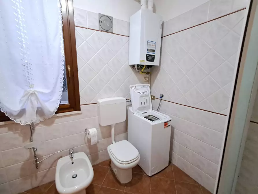 Immagine 12 di Appartamento in affitto  in Via Vincenzo Leati a Ferrara